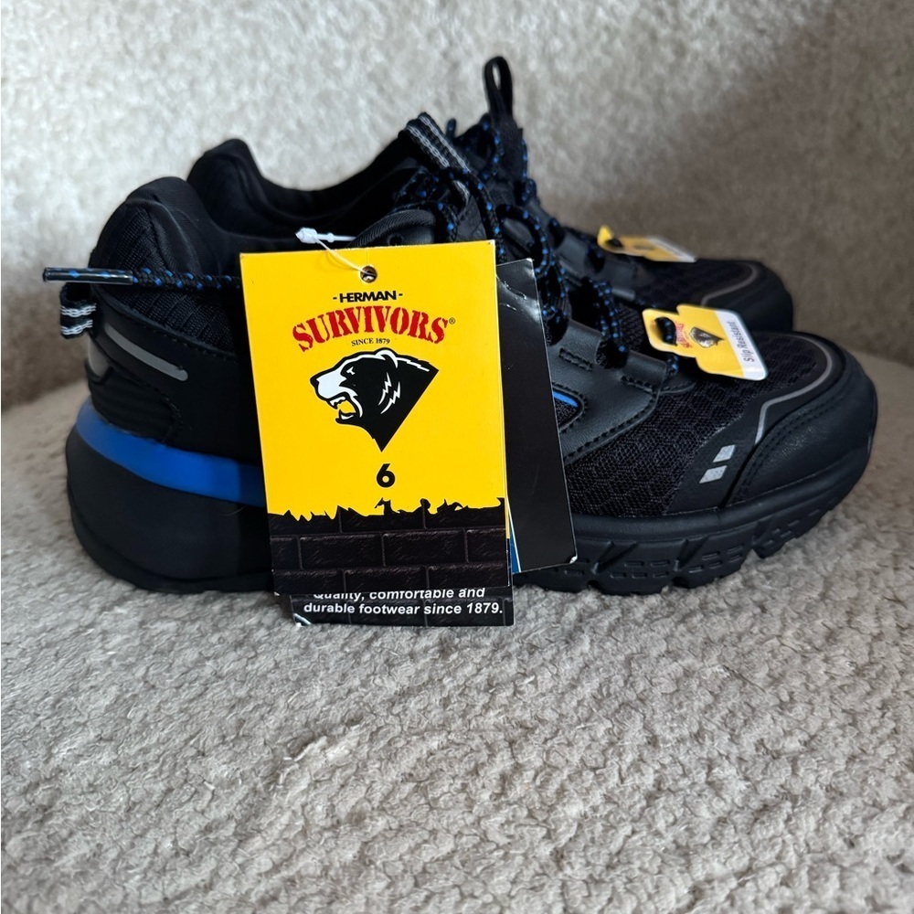 Herman Survivors Women's Cary Soft Toe Slip Resistant  Work Shoes Size 6 New